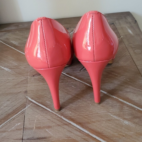 Tangerine patent leather platform heels - Picture 3 of 4